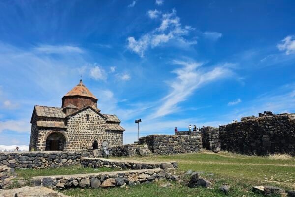 Необъятный Севан и альпийский Дилижан